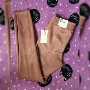 BRAND NEW NWT Old Navy Stevie Pants